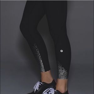Lululemon Tight Stuff Tight (Reflective) Size 8
